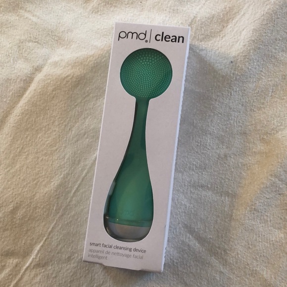 PMD Skincare Pmd Clean Smart Facial Cleansing Device Poshmark